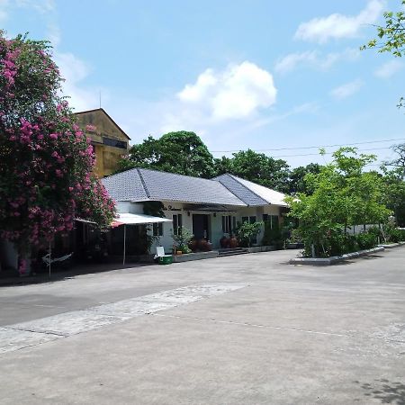 Nha Khach Hai Quan Ðố Sơn Kültér fotó